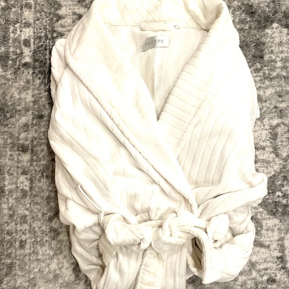 FRETTE Women’s White Cotton Luxury Bathrobe XL Imported - Picture 5 of 11